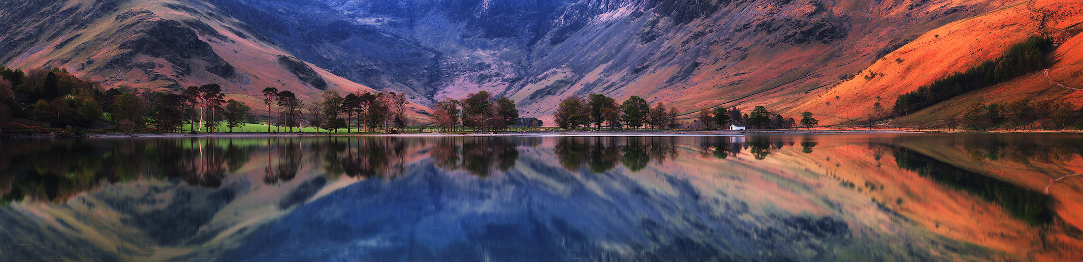 Zrcadlení (Lake District, Anglie)